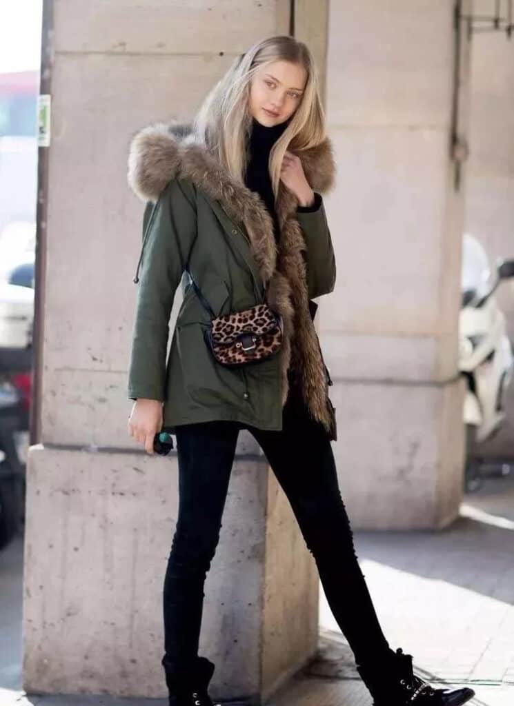 Fur Coat 18.webp 