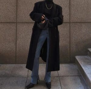 Small People Wear Long Coats 1