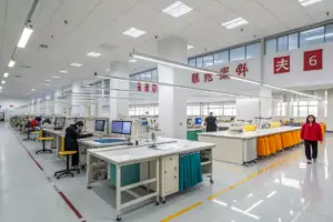 How Can U.S. Founders Audit Startup Clothing Factories Before Deposits?