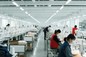 How Can Western Importers Navigate Apparel Border Duty Valuations?