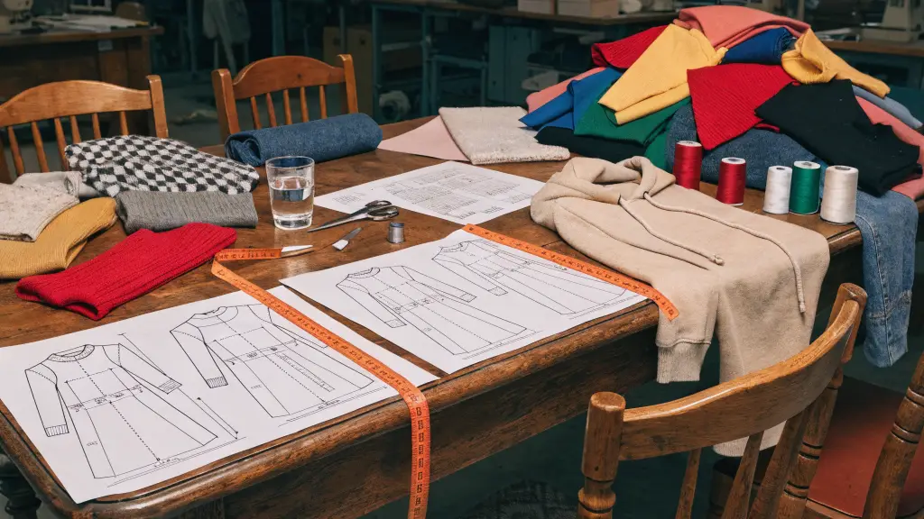 How Can You Build an Accurate Tech Pack for Clothing Production?