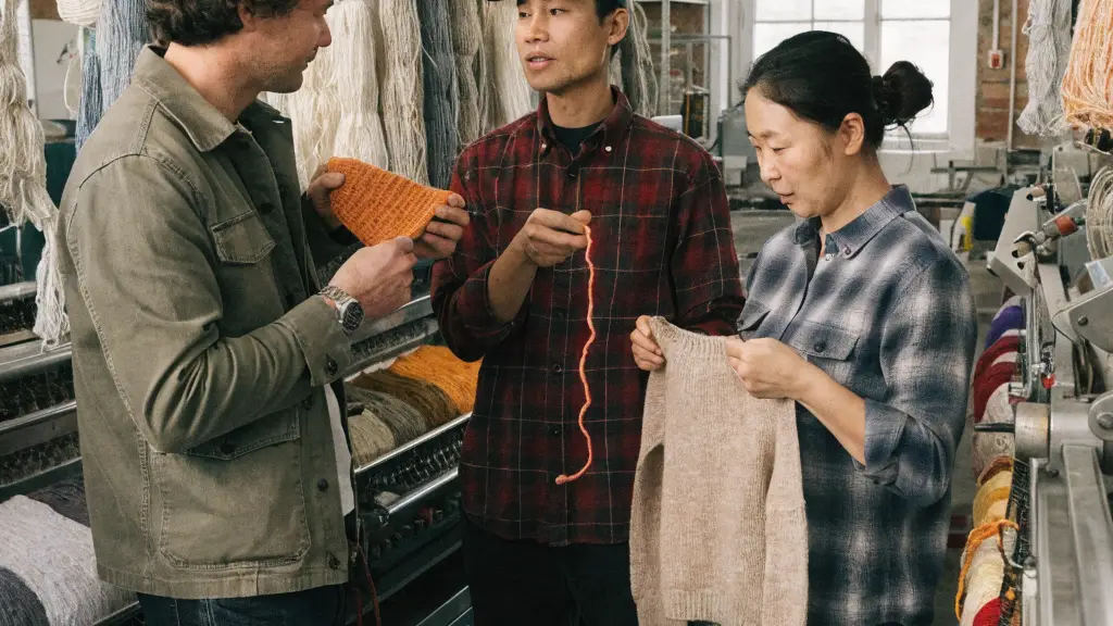 How Do Yarn and Gauge Change Sweaters?
