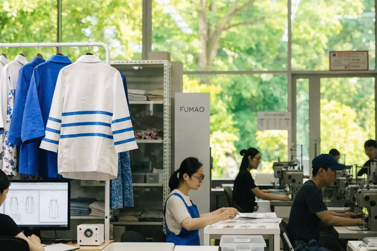 How Does Fumao Source How Does Upf Fabric Turn A?