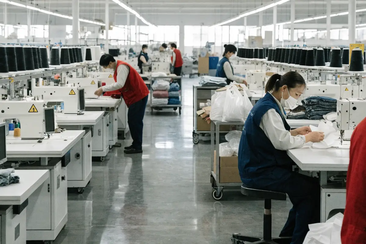 How Does Fumao Source Lower-Carbon Apparel Fabric?