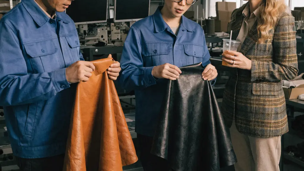 How Should Leather Materials Be Checked?