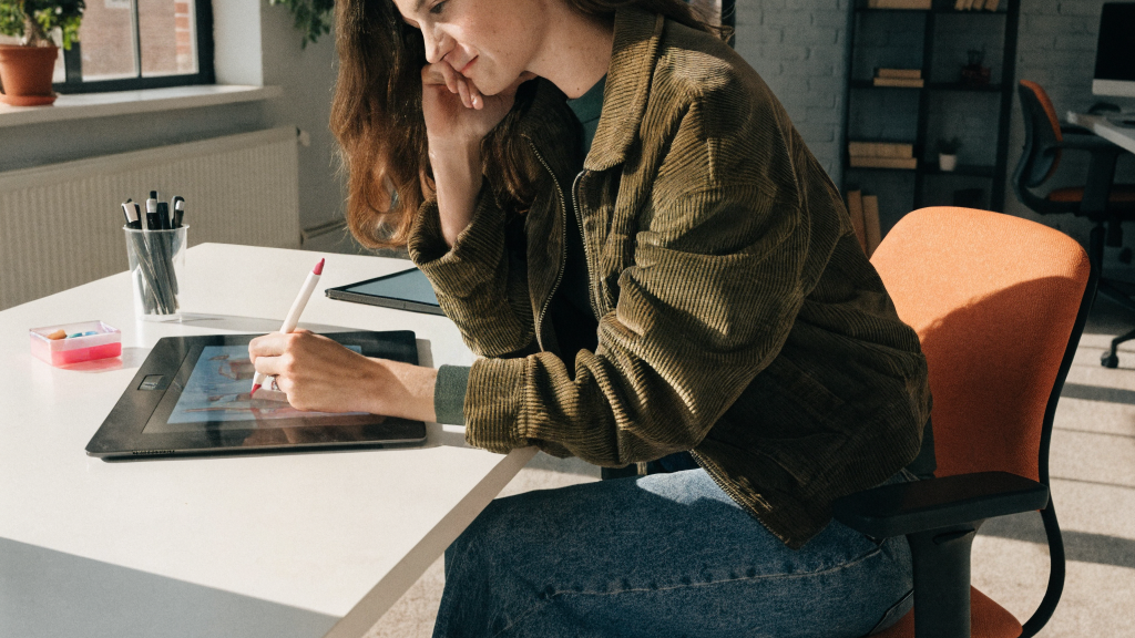 How to Choose the Right Products for No-Inventory Clothing?