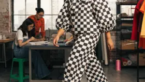 How to Start a Plus-Size Women's Clothing Brand?