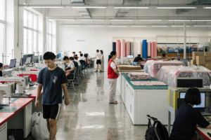 What Supplier Red Flags Should Apparel Buyers Catch Before Ordering?