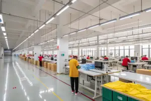 Which Steps Help Online Sellers Find Startup Clothing Factories Overseas?