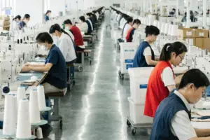 Why Do Delayed Apparel Shipments Hurt Brand Trust and Sales?