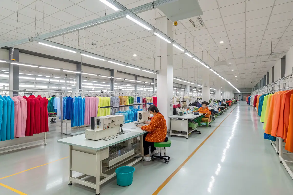 How Does Fumao Control Orders Before Shipment?
