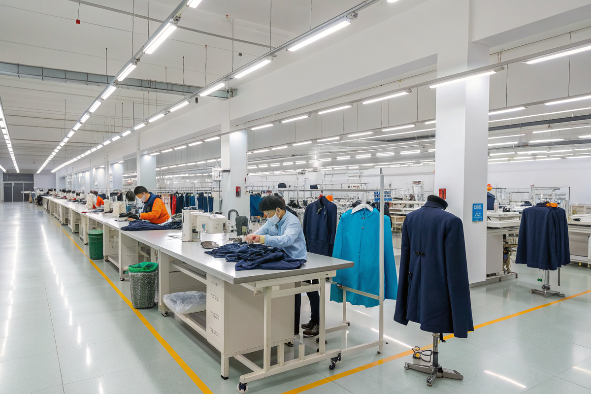 How Does Fumao Turn Specs into Production Samples?